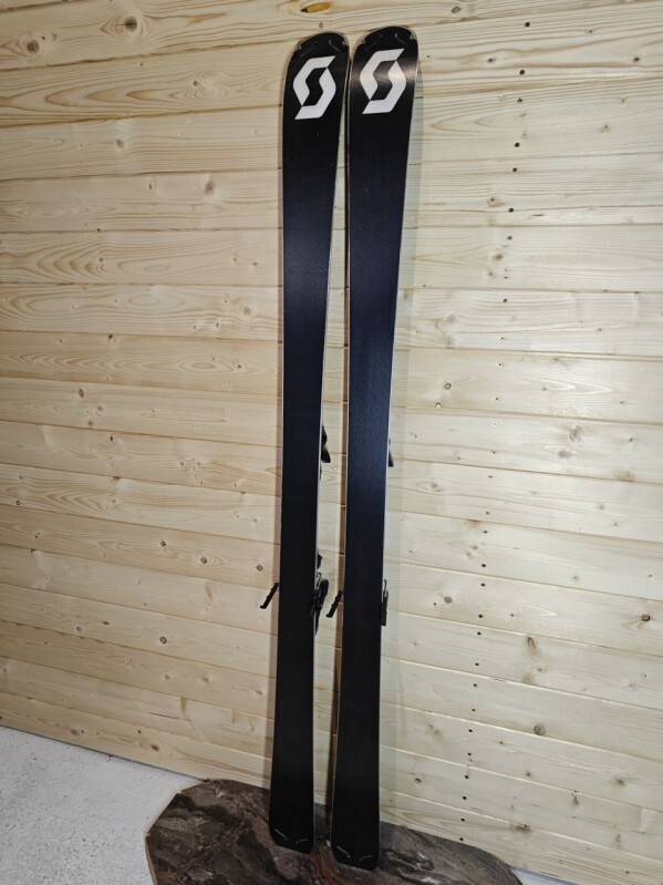 LYŽE SCOTT SLIGHT 83 178CM